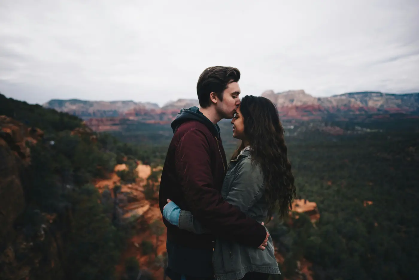 Couple reconnecting outdoors after couples therapy in Provo Utah